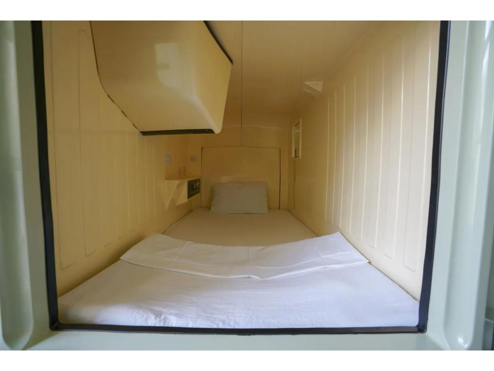 Male Only Capsule Inn Hamamatsucho - Vacation Stay 68799V Tōkyō Extérieur photo